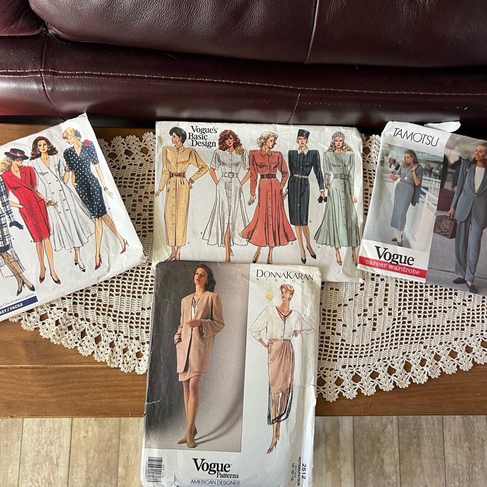 Four vintage sewing patterns size 14-16